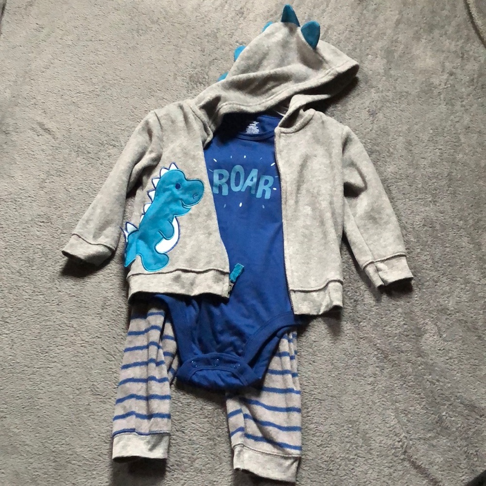 3 Piece 18-24 month set 💙